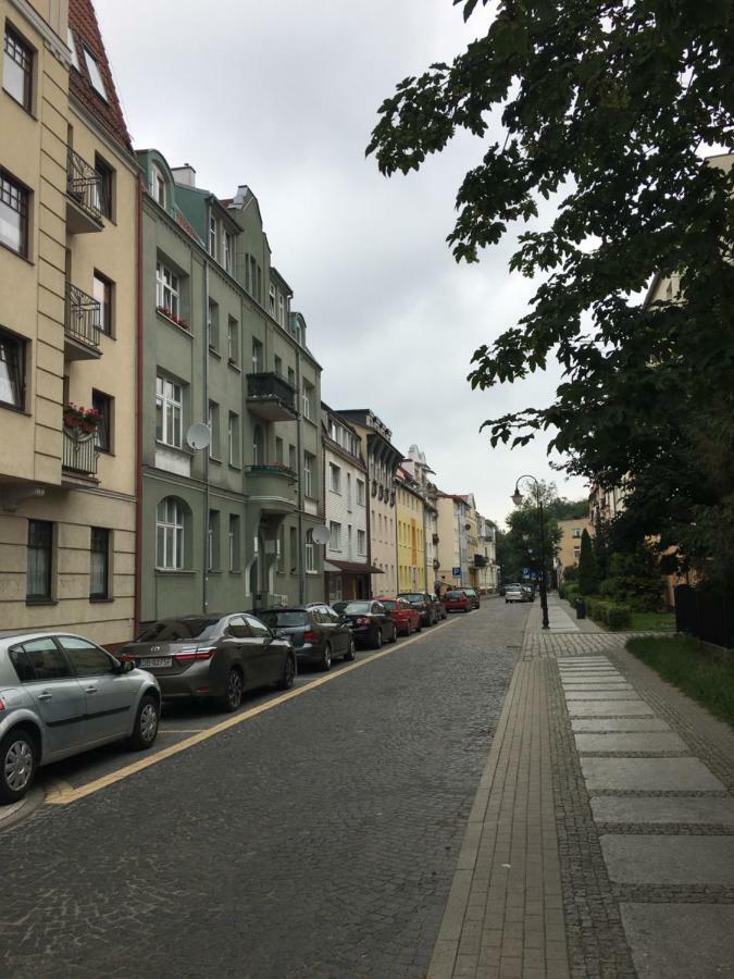 Przedwojenna Kamienica Apartment Swinoujscie Bagian luar foto